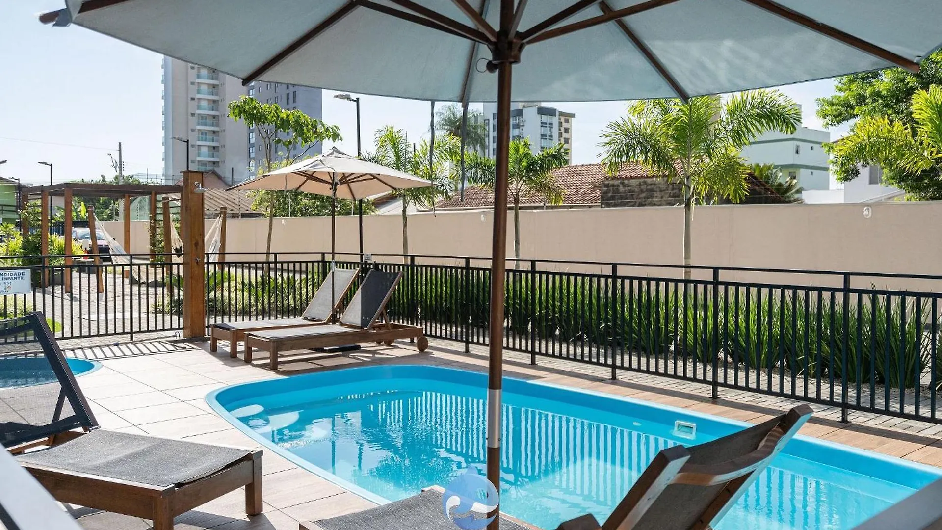 Apartamentos Em Bal Picarras 150 M Da Praia Com Sacada Wi Fi, Piscina, Portaria 24H, Playground E Vaga De Garagem
