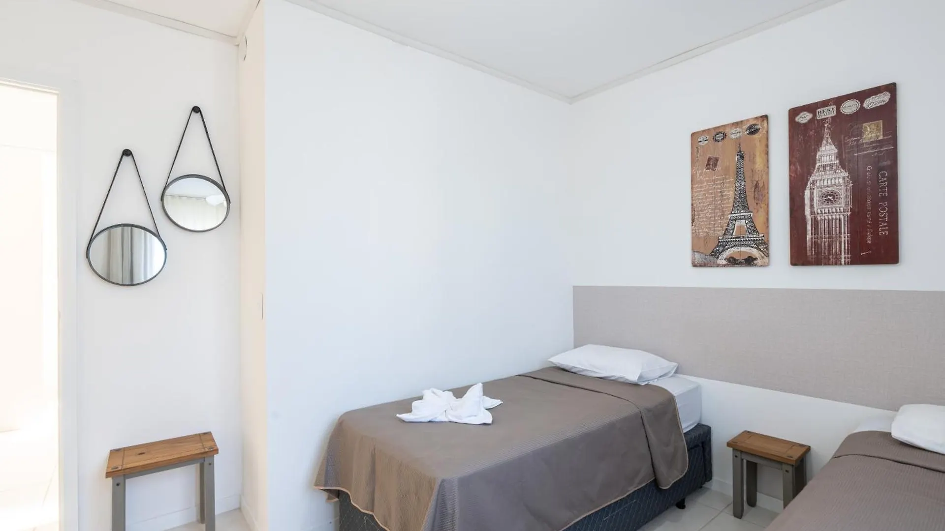 度假居 Apartamentos Em Bal Picarras 150 M Da Praia Com Sacada Wi Fi, Piscina, Portaria 24H, Playground E Vaga De Garagem