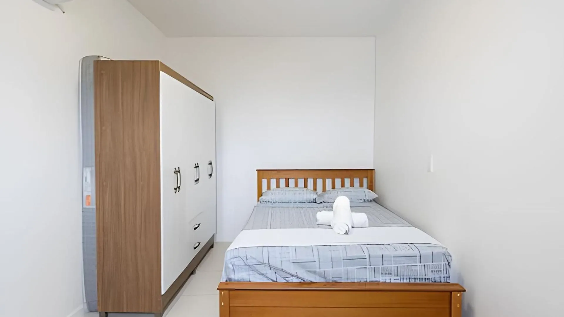 Apartamentos Em Bal Picarras 150 M Da Praia Com Sacada Wi Fi, Piscina, Portaria 24H, Playground E Vaga De Garagem Feriehus