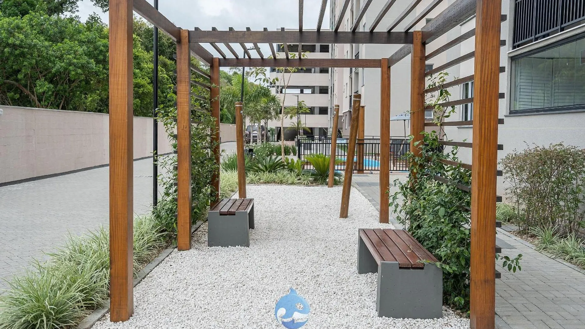 Apartamentos Em Bal Picarras 150 M Da Praia Com Sacada Wi Fi, Piscina, Portaria 24H, Playground E Vaga De Garagem