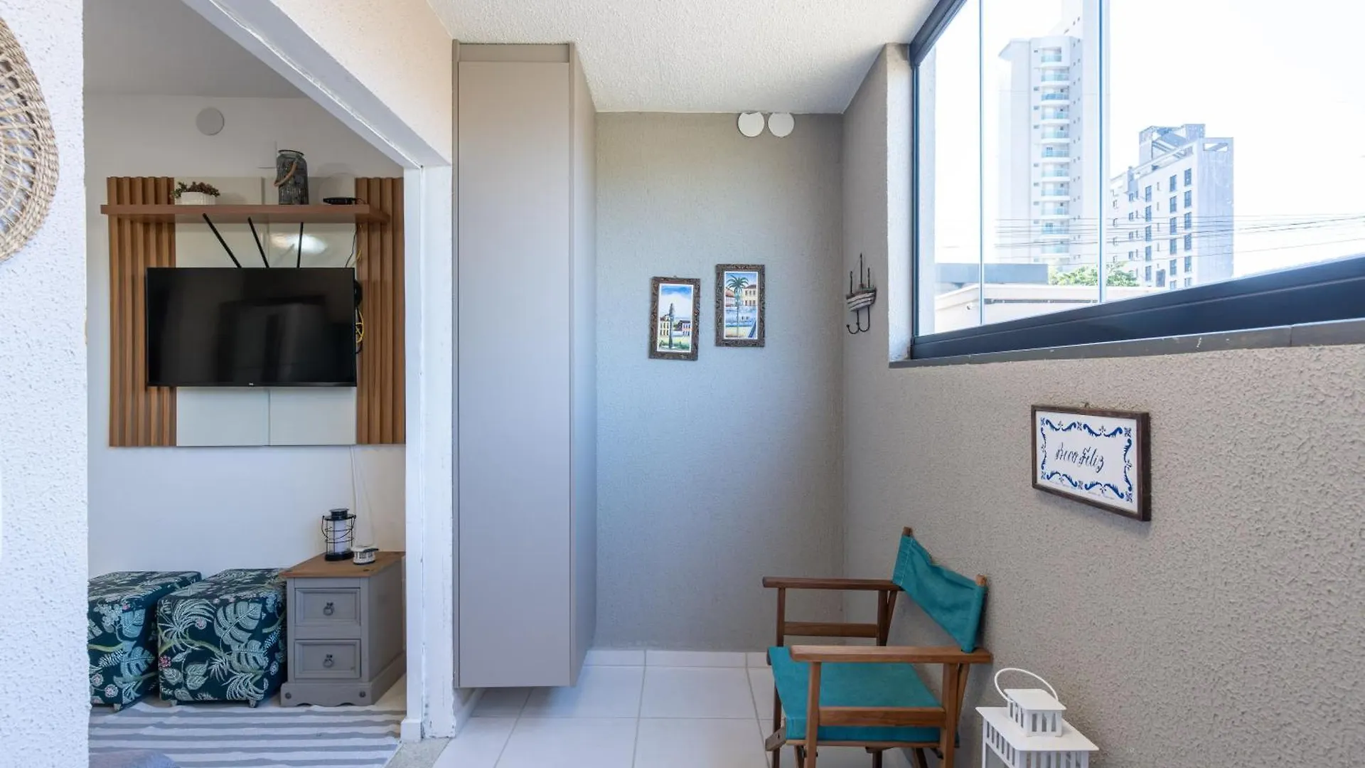Apartamentos Em Bal Picarras 150 M Da Praia Com Sacada Wi Fi, Piscina, Portaria 24H, Playground E Vaga De Garagem Feriehus