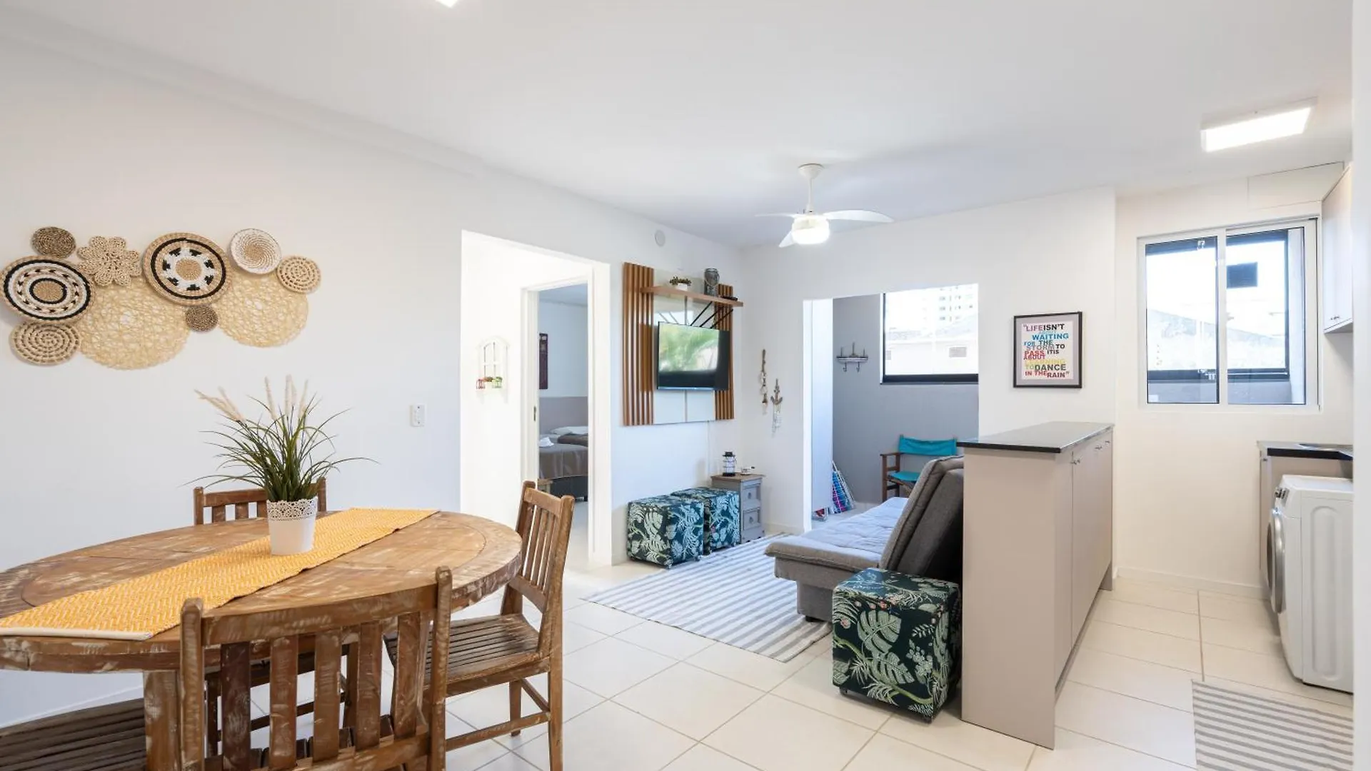 Feriehus Apartamentos Em Bal Picarras 150 M Da Praia Com Sacada Wi Fi, Piscina, Portaria 24H, Playground E Vaga De Garagem